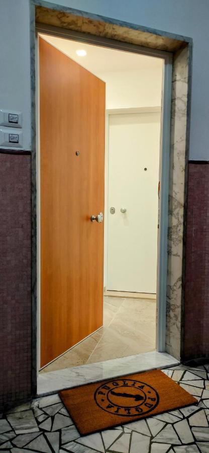 Effe4 Lovely Room Bari Exterior photo