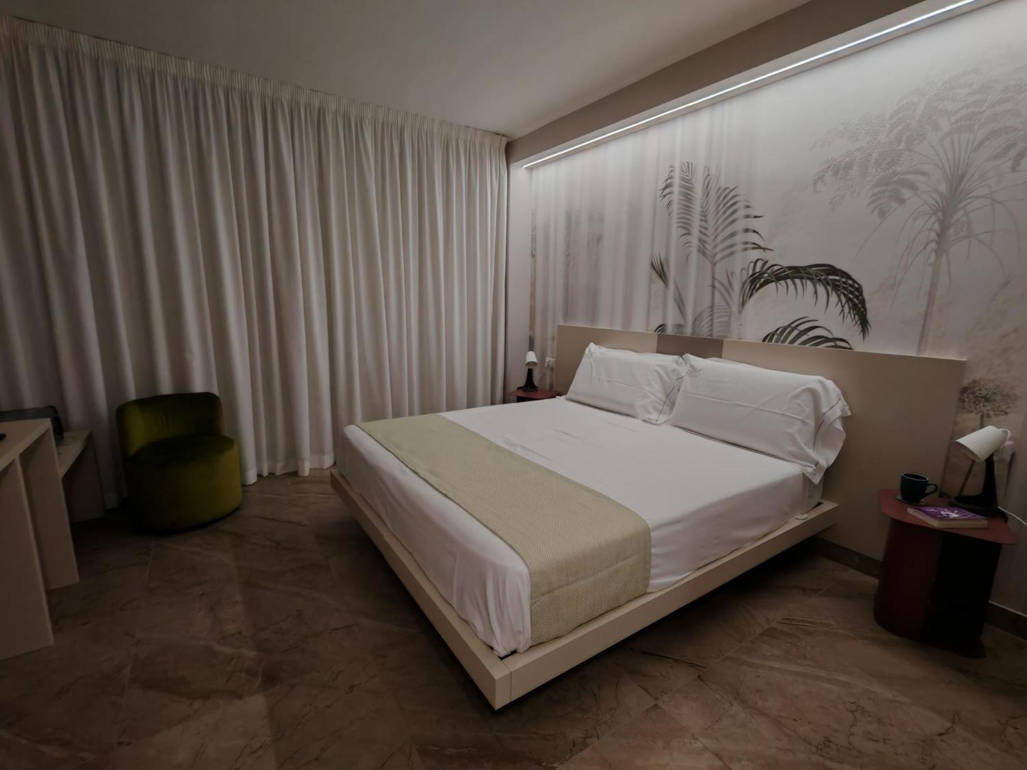 Effe4 Lovely Room Bari Exterior photo