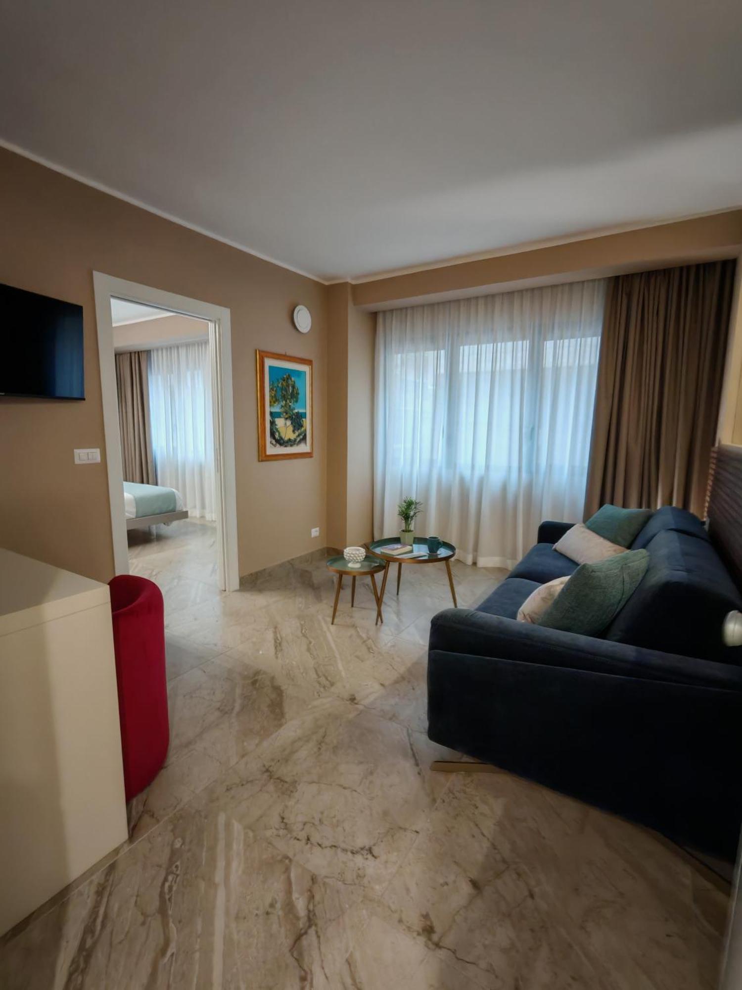 Effe4 Lovely Room Bari Exterior photo